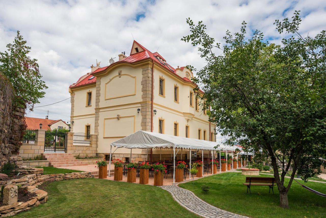 Villa Libosad Jičín Exterior foto