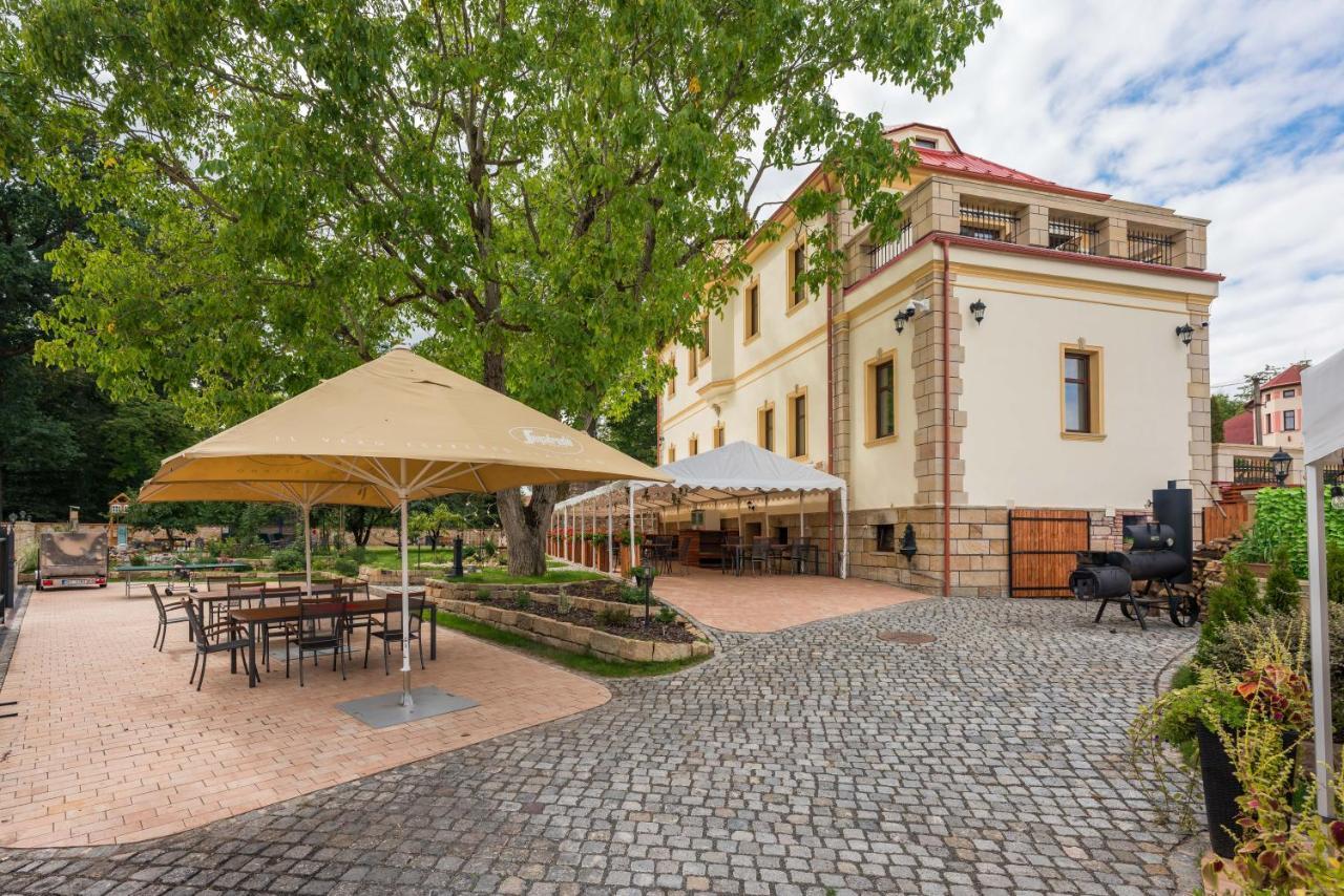 Villa Libosad Jičín Exterior foto